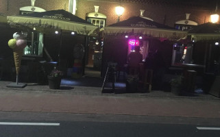 De Tierelier Exterior