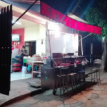 Mistinguett Extérieur