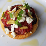 Mistinguett Nourriture