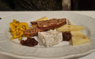 Drie Haringhe Bistro food