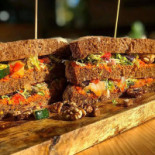 Paviljoen Pool Comida