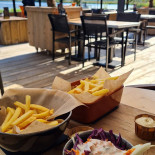 Paviljoen Pool Comida