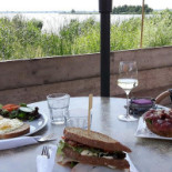 Paviljoen Pool Bebida