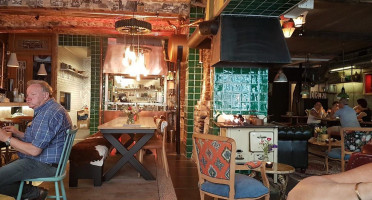 Dikke Dirck Harderwijk À l'intérieur