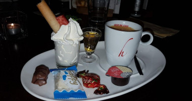 De Vrolijke Keizer Bebida