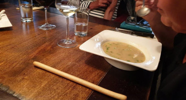 De Vrolijke Keizer Bebida