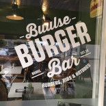 Buulse Burger Logo