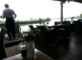 Eemlust B.v. Baarn drink