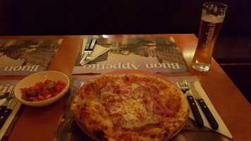 Pizzeria Cairo-bella Italia Klazienaveen food