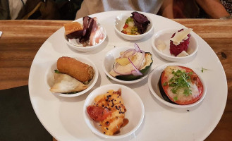 Dubbel Dwars food