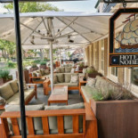 Nobel À l'intérieur