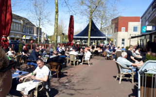 Café Otter Extérieur