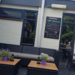 De Broeders Exterior