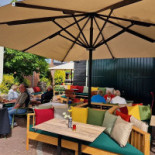 Café Middeloo Exterior