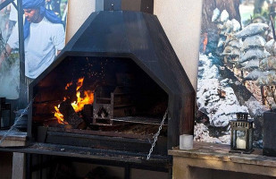 Grill Cafe De Buffel Cv Best Esterno