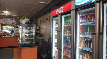 Zorba De Griek Maria Hoop outside