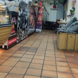 Pizzeria Leek Exterior