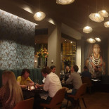 Joann À l'intérieur