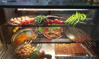 Gino's Grillhuis food