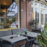 Dries En Co Extérieur