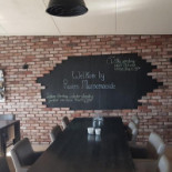 Rivers Marnemoende À l'intérieur