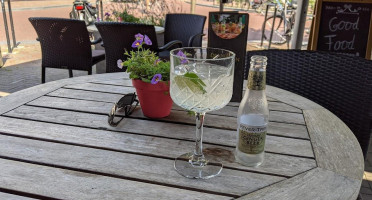 Cafe De Gouden Leeuw Druten Bebida