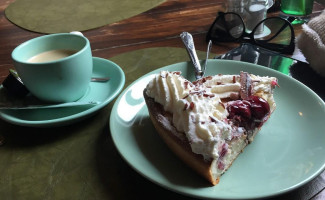 Cafe 't Berghoes drink