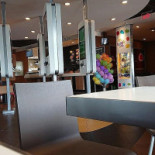Mcdonald's Dentro