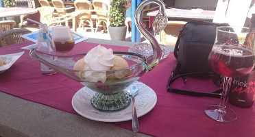 Cafe En Feestzaal 'de Kreeke' Eede drink