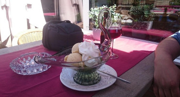 Cafe En Feestzaal 'de Kreeke' Eede drink