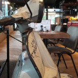 Paul’s Ijs Extérieur