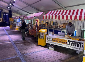 Cafe De Zwaan Bv Son En Breugel outside