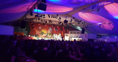 Cafe De Zwaan Bv Son En Breugel inside