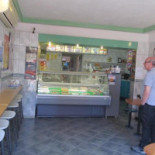 De Knabbelaar Dentro