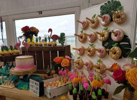 Deining Strandpaviljoen À l'intérieur