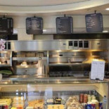 Cafetaria Willy À l'intérieur