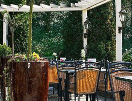 Fletcher Rooland Arcen Exterior