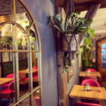 Petits Saveurs Dentro