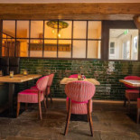 Petits Saveurs Dentro