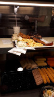 Cafetaria 't Esmeer food