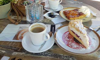 El Burro Tapas Drink