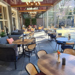 De Kersenbloesem De Groeve inside