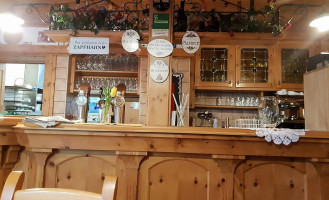 La Place A27 Meerkerk Meerkerk Bebida