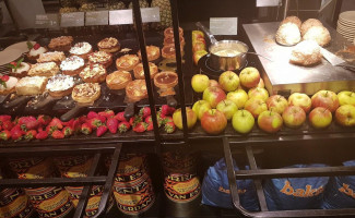 La Place A27 Meerkerk Meerkerk inside