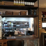 Bistro 33 À l'intérieur