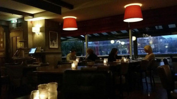 Elders Hoofddorp À l'intérieur