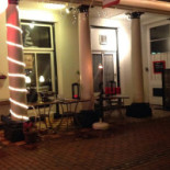 Fabuleus À l'intérieur