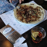 Bij De Neut Nourriture