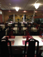 Orient Garden Oss À l'intérieur