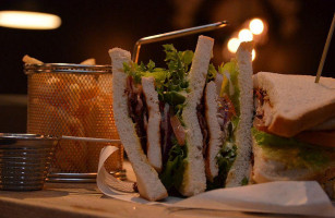 Het Wapen Van Rhoon B.v. Rhoon Boisson